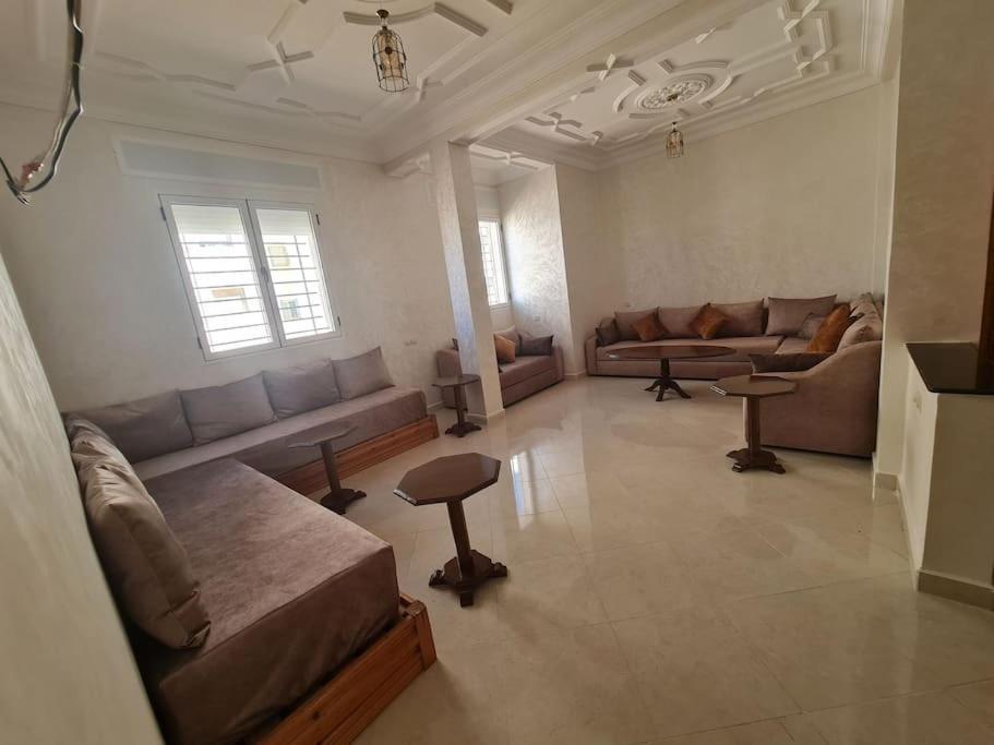 Appartement A Louer 拉腊什 外观 照片