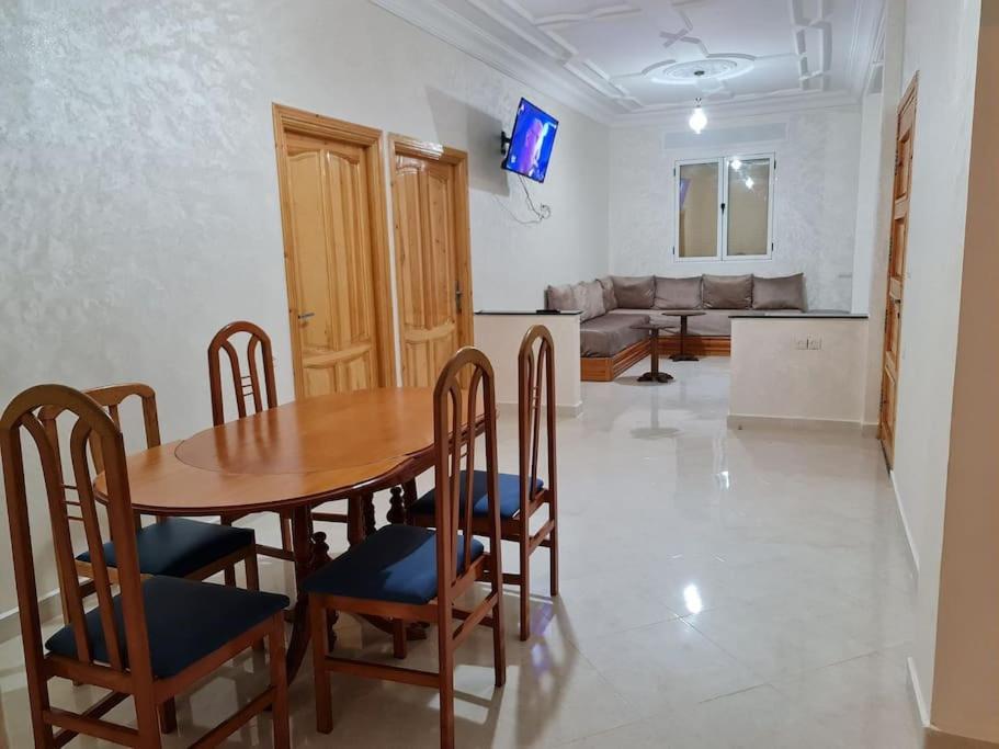 Appartement A Louer 拉腊什 外观 照片